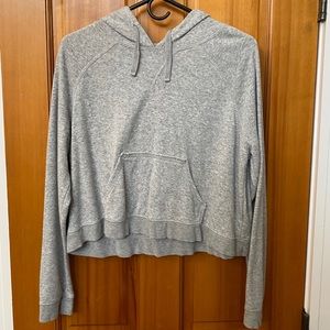 cropped gray hoodie